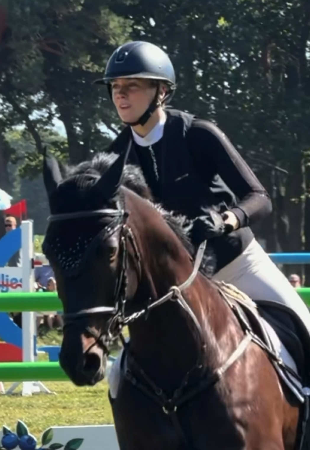 @Laura | German Horseracing