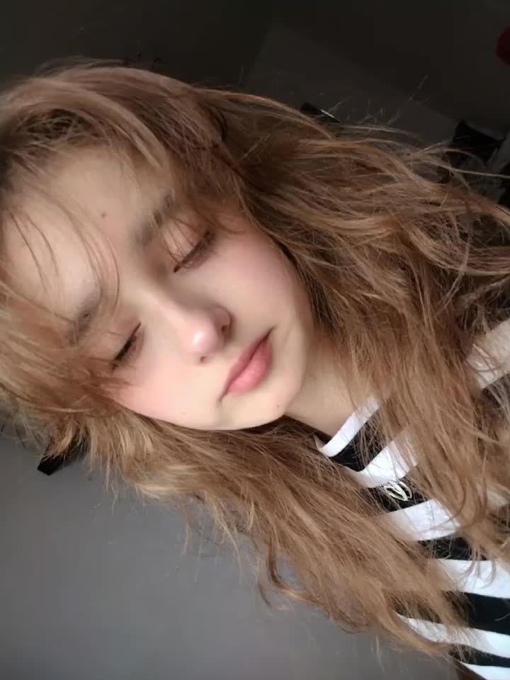 @Орешка🐵