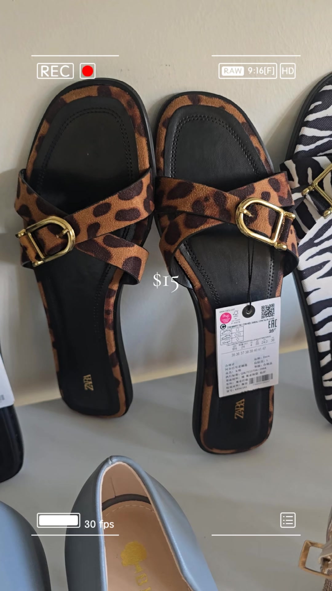 @Esem footwear