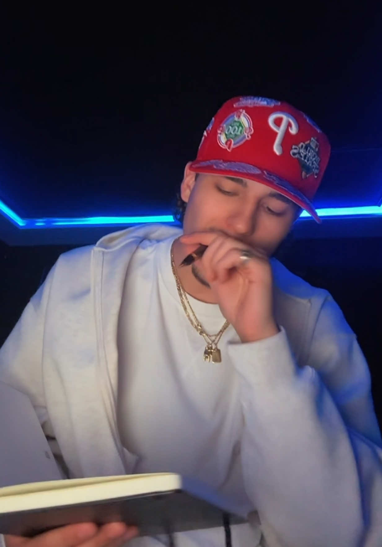 @DAKEEZ