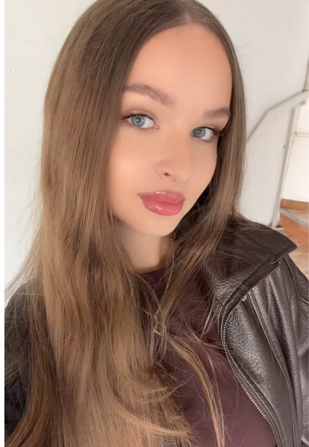@_kristll_