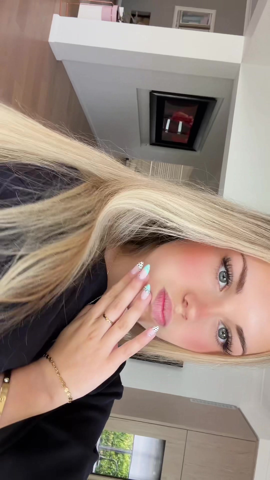 @E