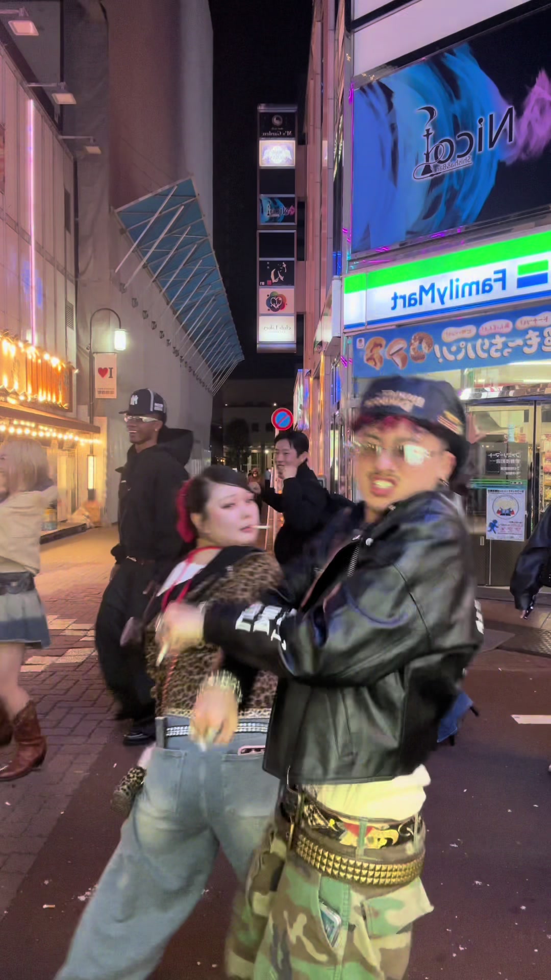 @maaya