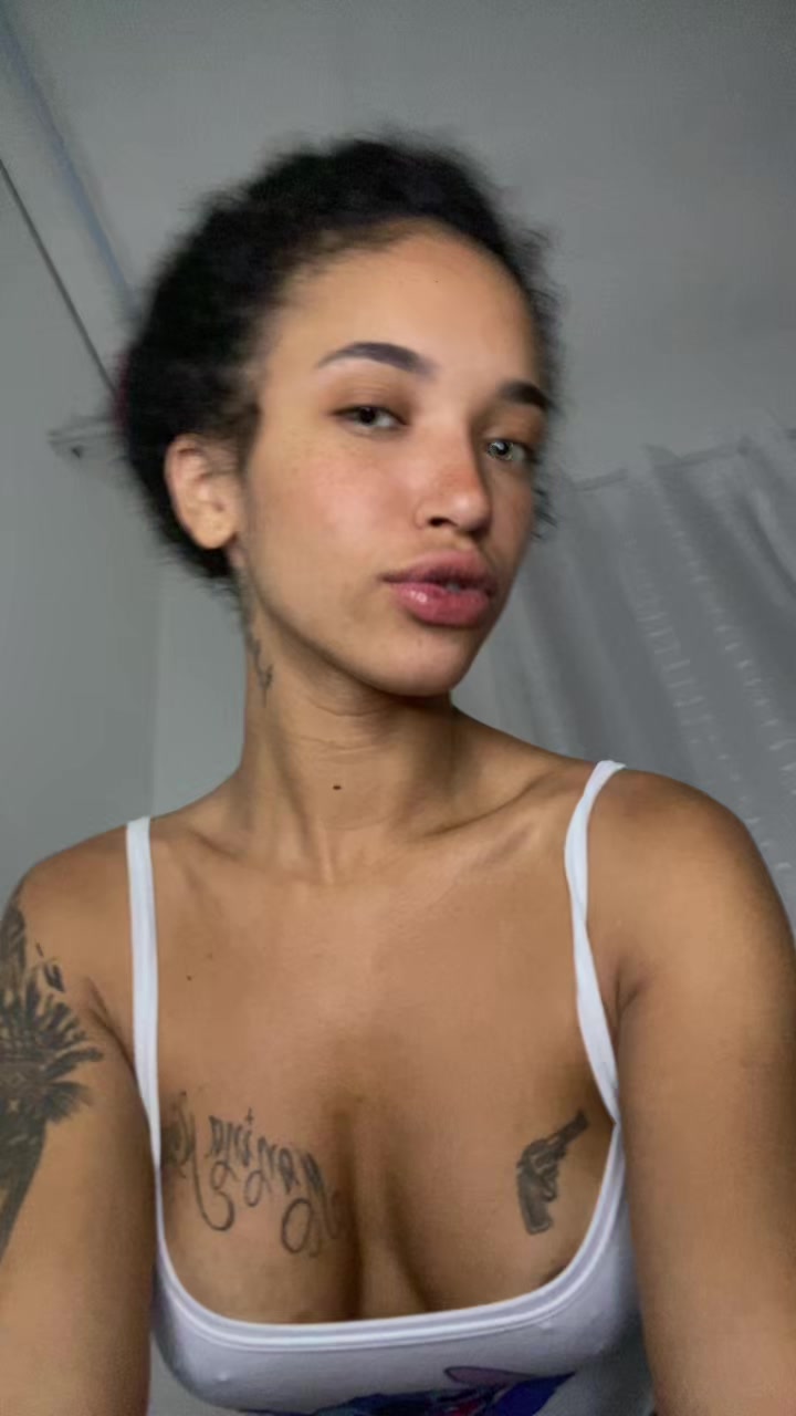 @MENINANINA
