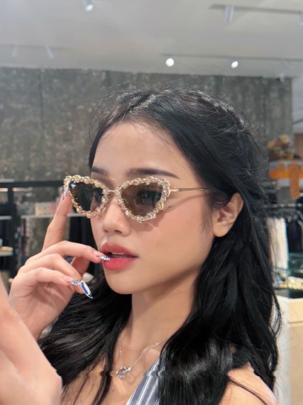 @elsyaaa