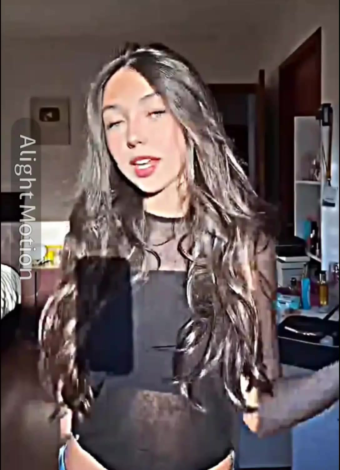 @𝟏𝟏:𝟏𝟏