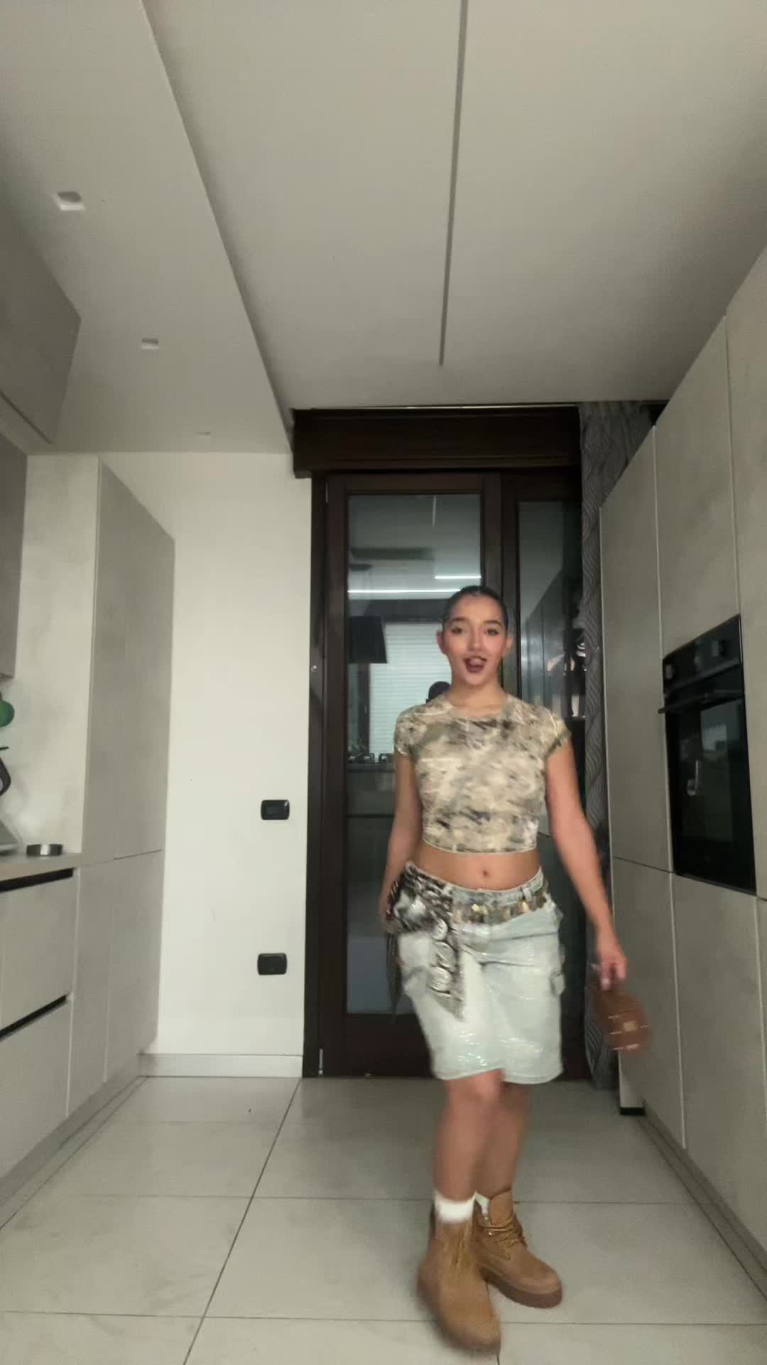 @Kekkaconte