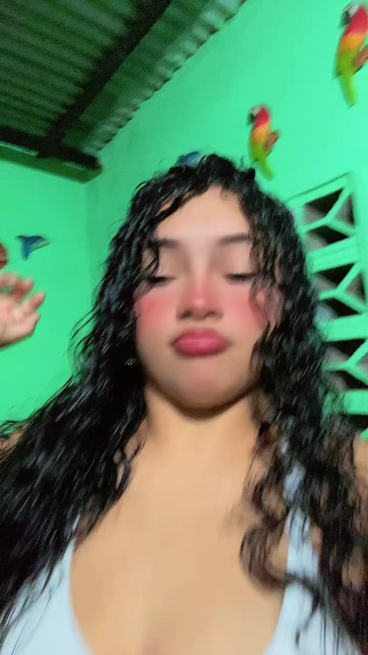 @Roos🫦🍒