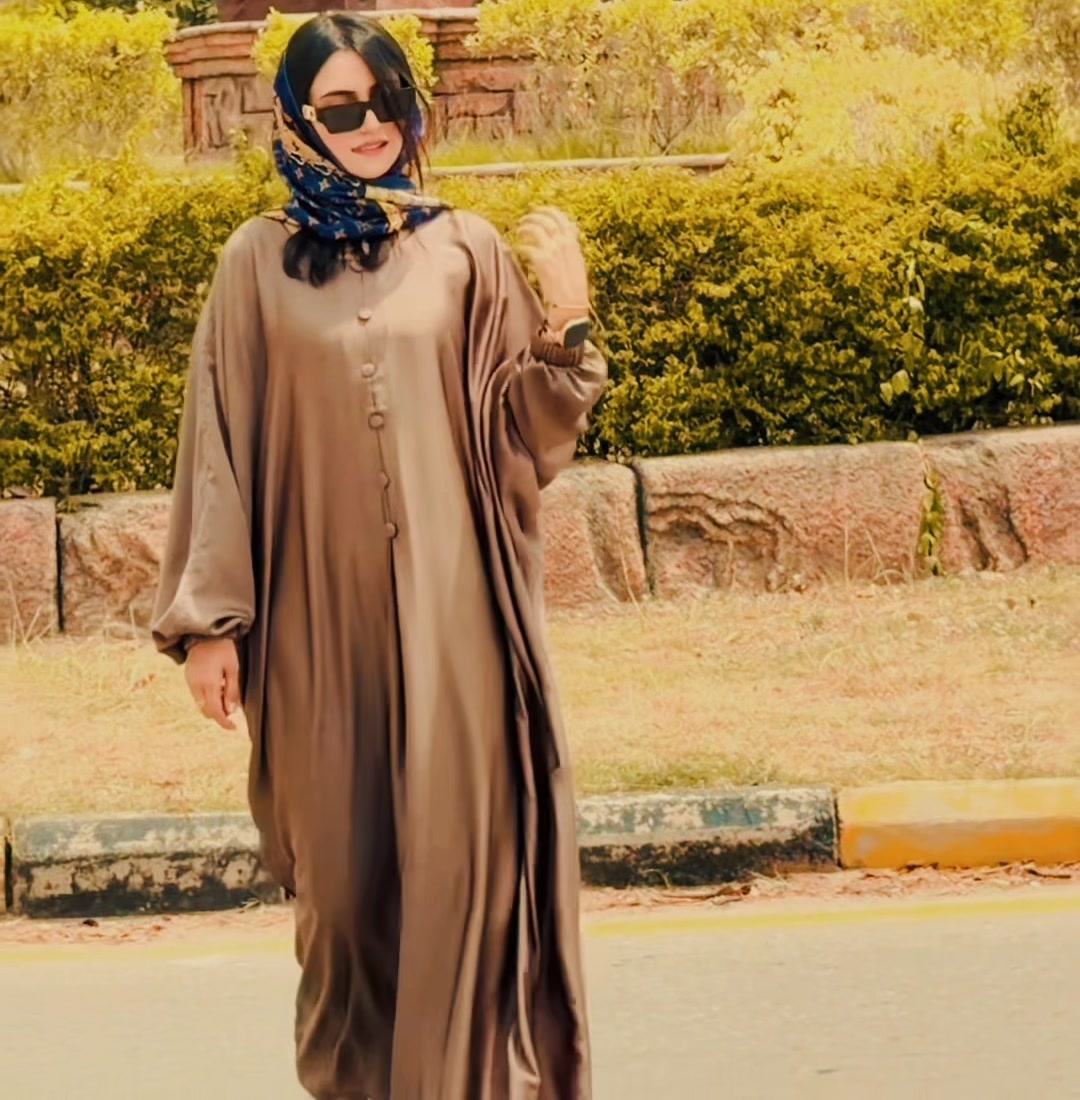 @Komalmalik♥️