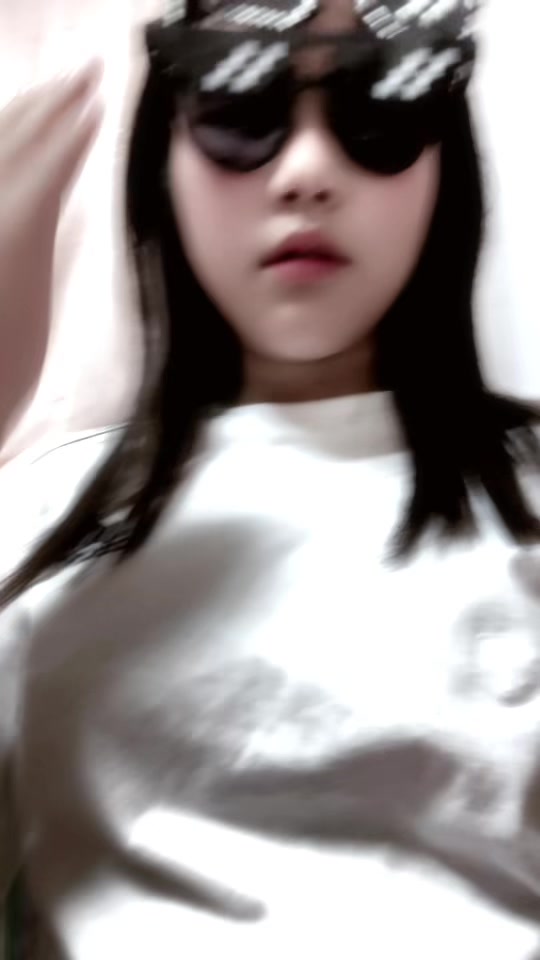 @笑い声窓拭き