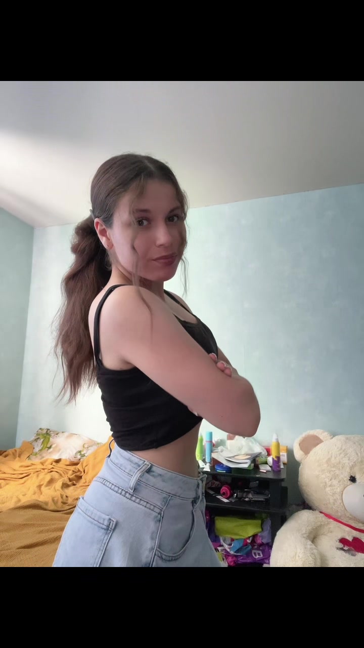 @v.i.k.a_yu