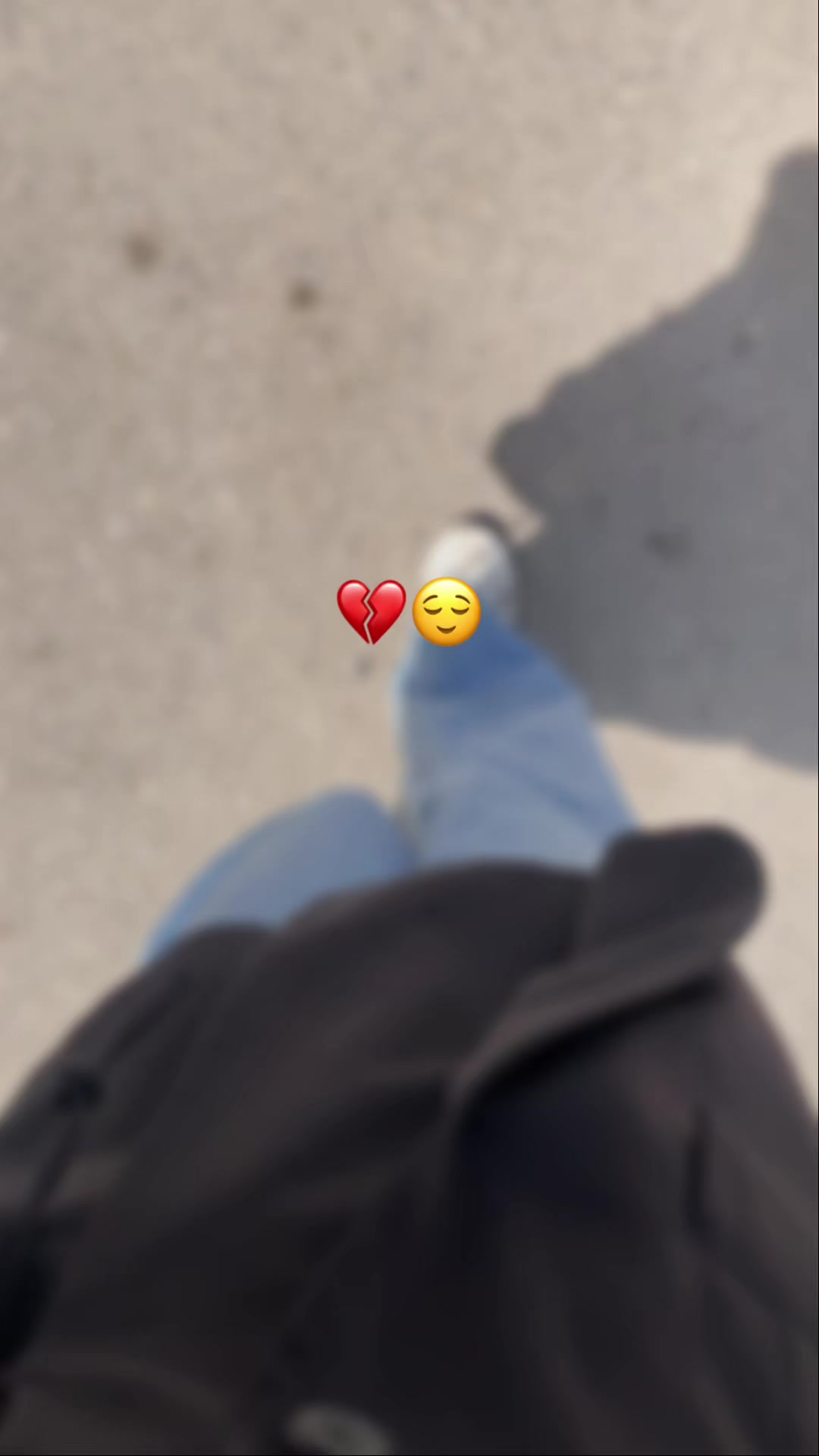 @Feriel_27