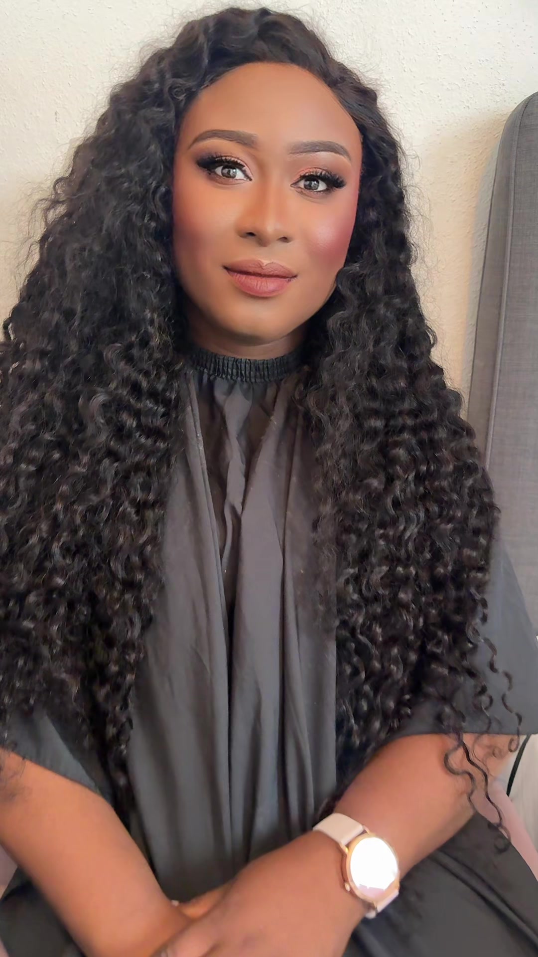 @Ririmakeover & hairstylist