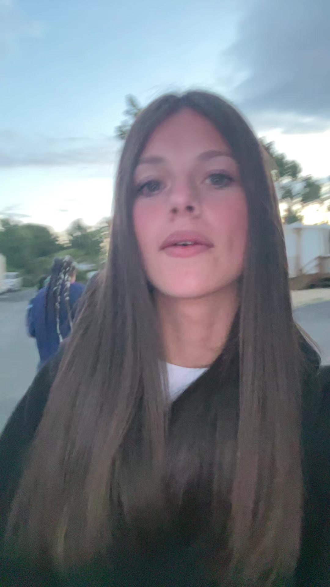 @Helena