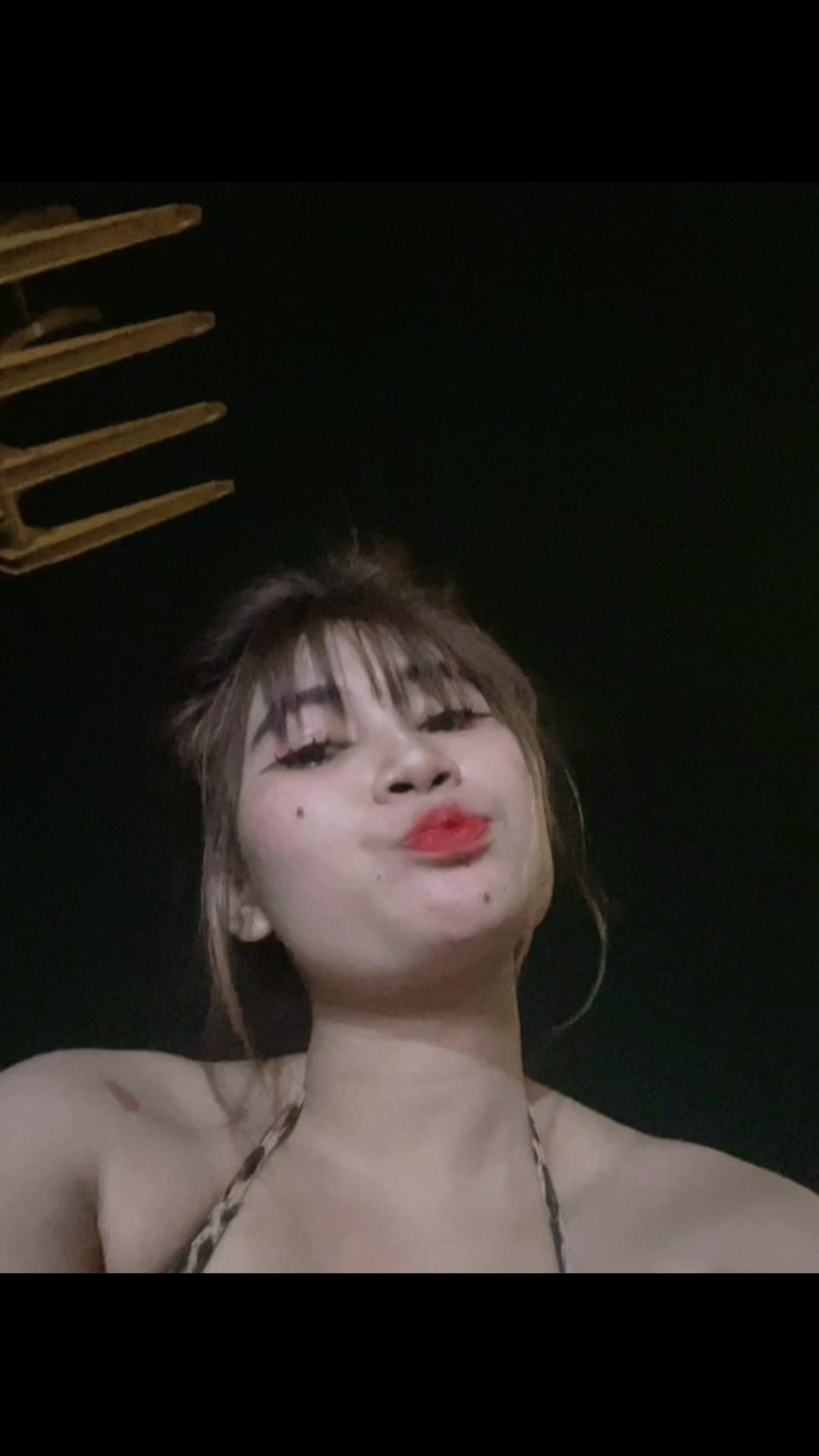 @ស្រី ដាវ