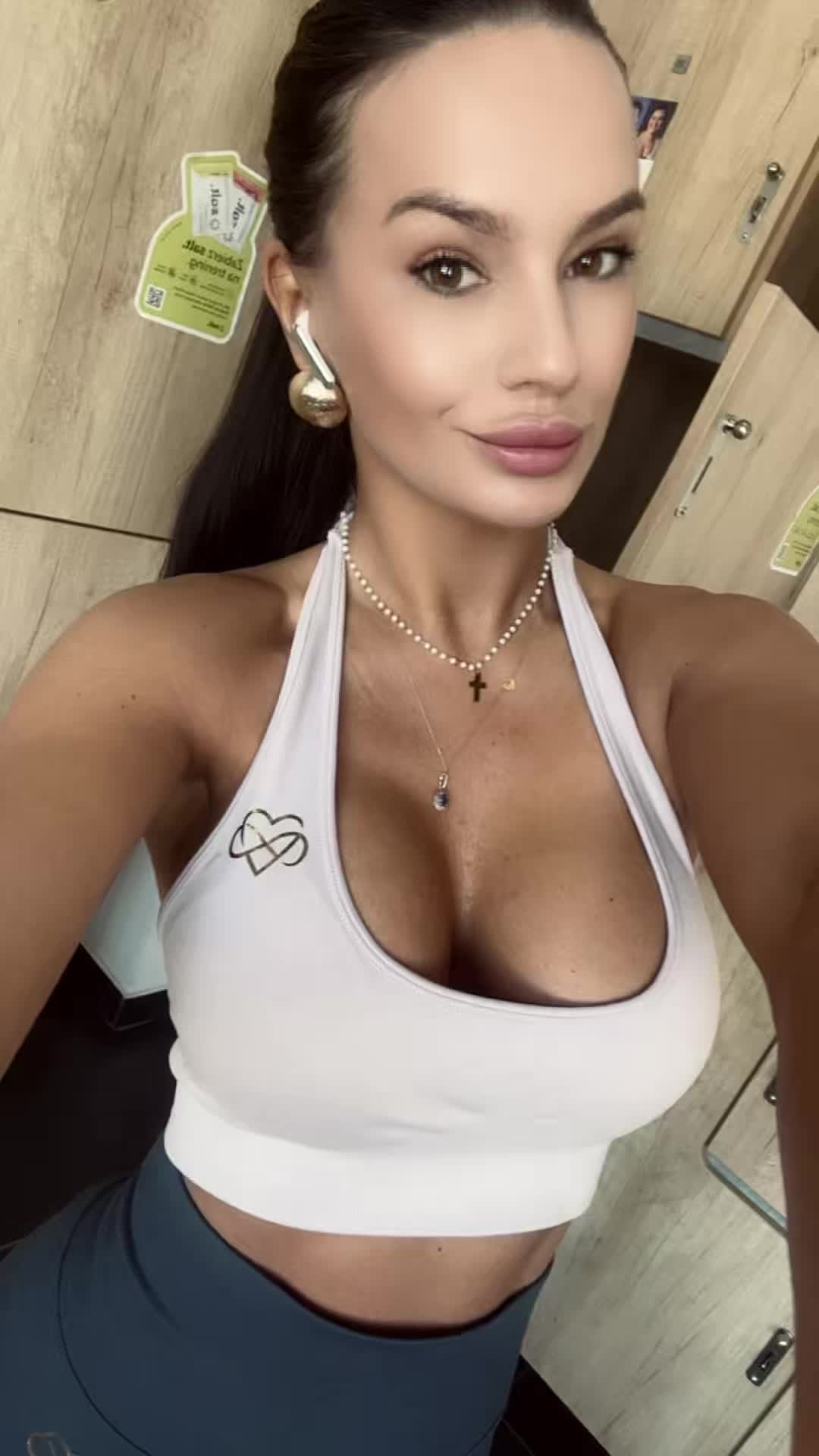 @CZEKOLADKA 🤎