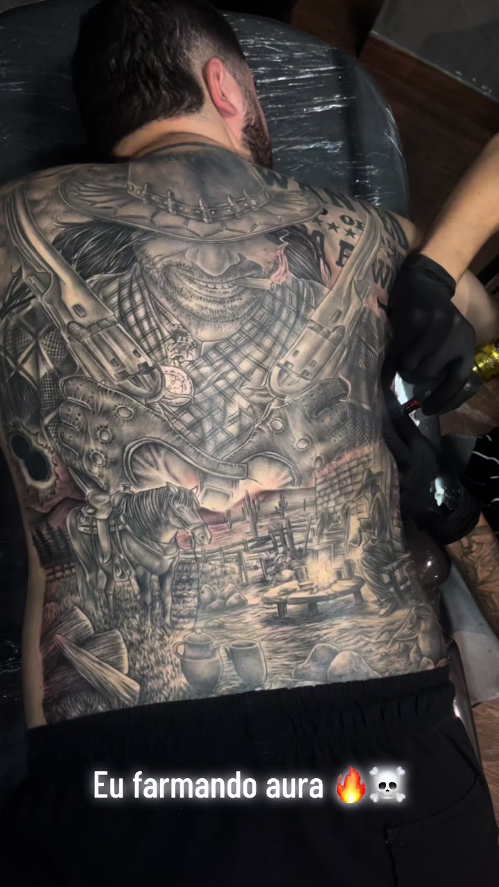 @Vitor Hugo ( Tattoo ) ⚫️
