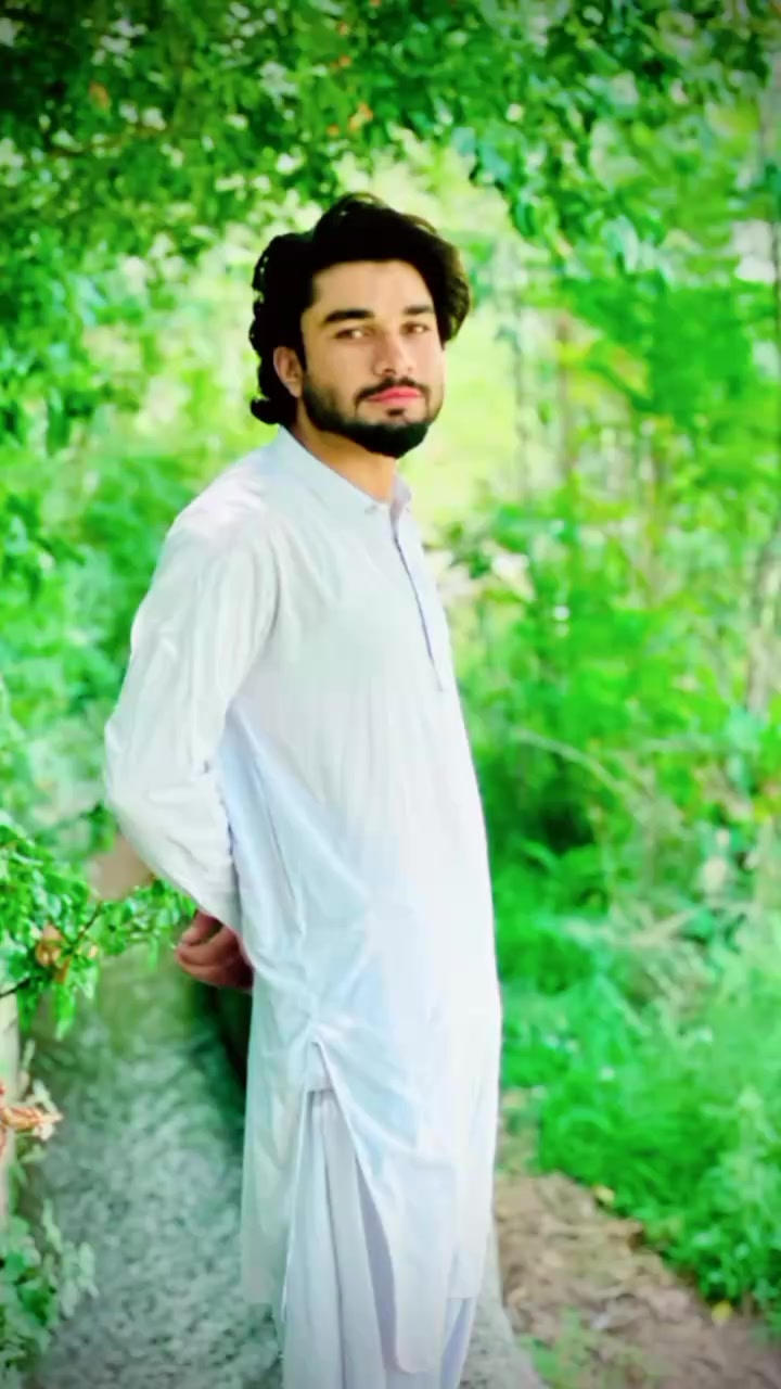 @★彡Iqtidar مخلص彡★