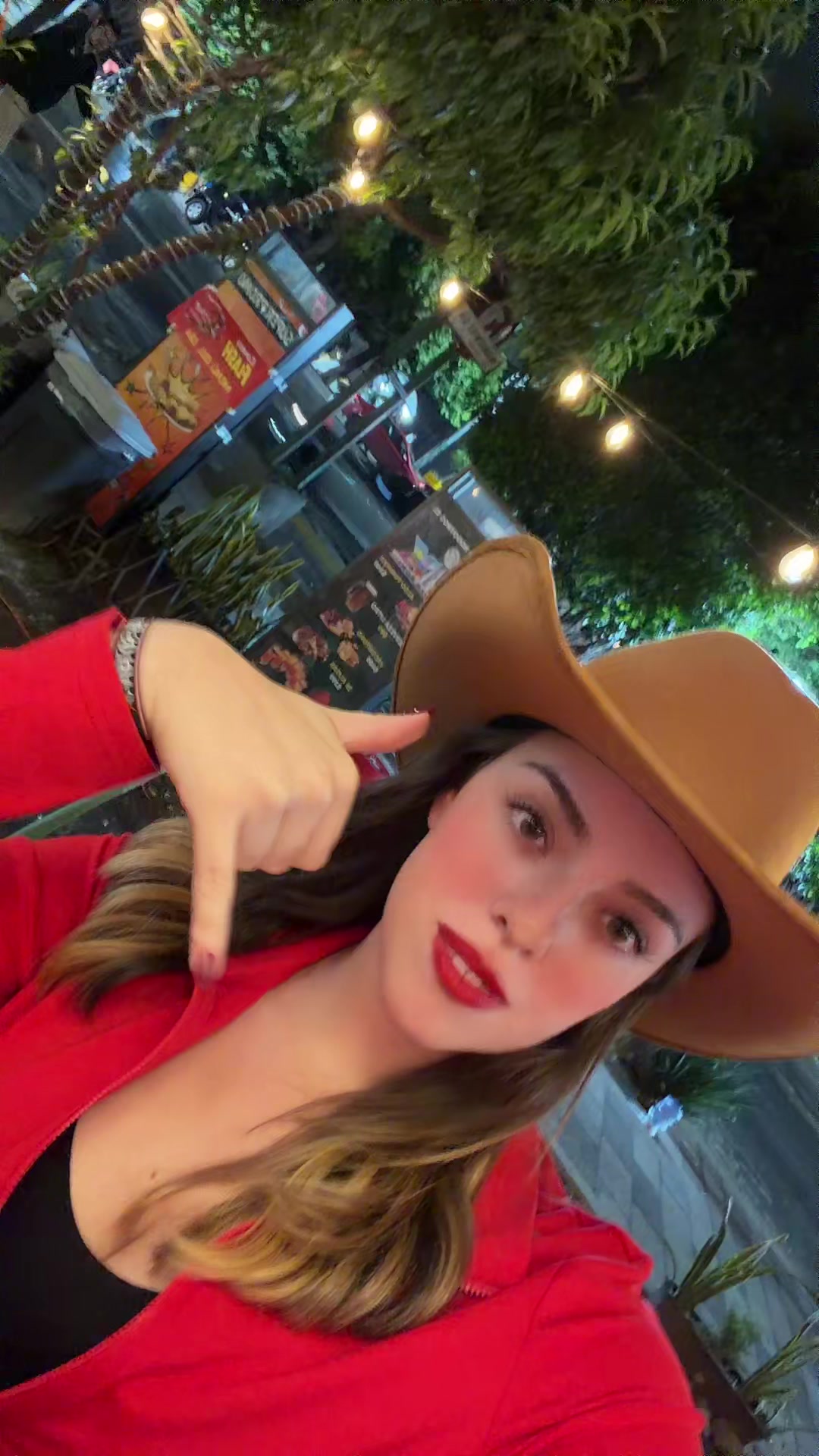 @Alejandra Moran
