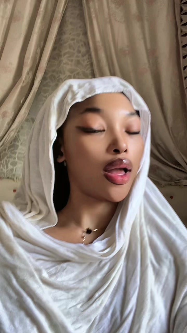 @𝑀𝑒𝑒𝓃𝒶𝒽🫧🎀