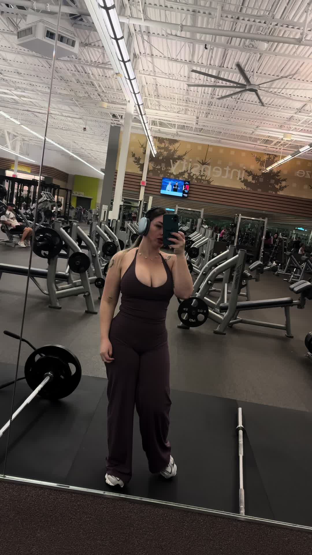@anisleidy9104