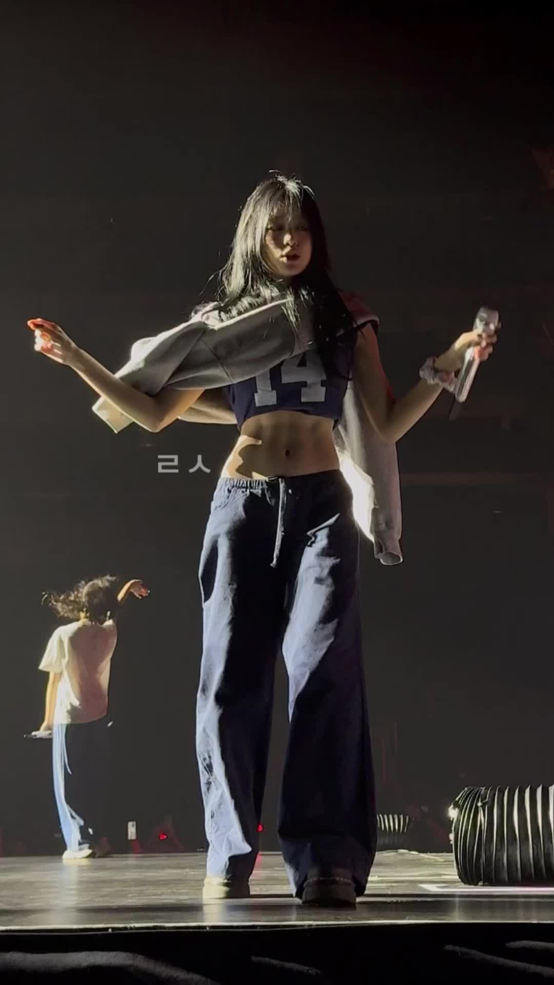 @🤍