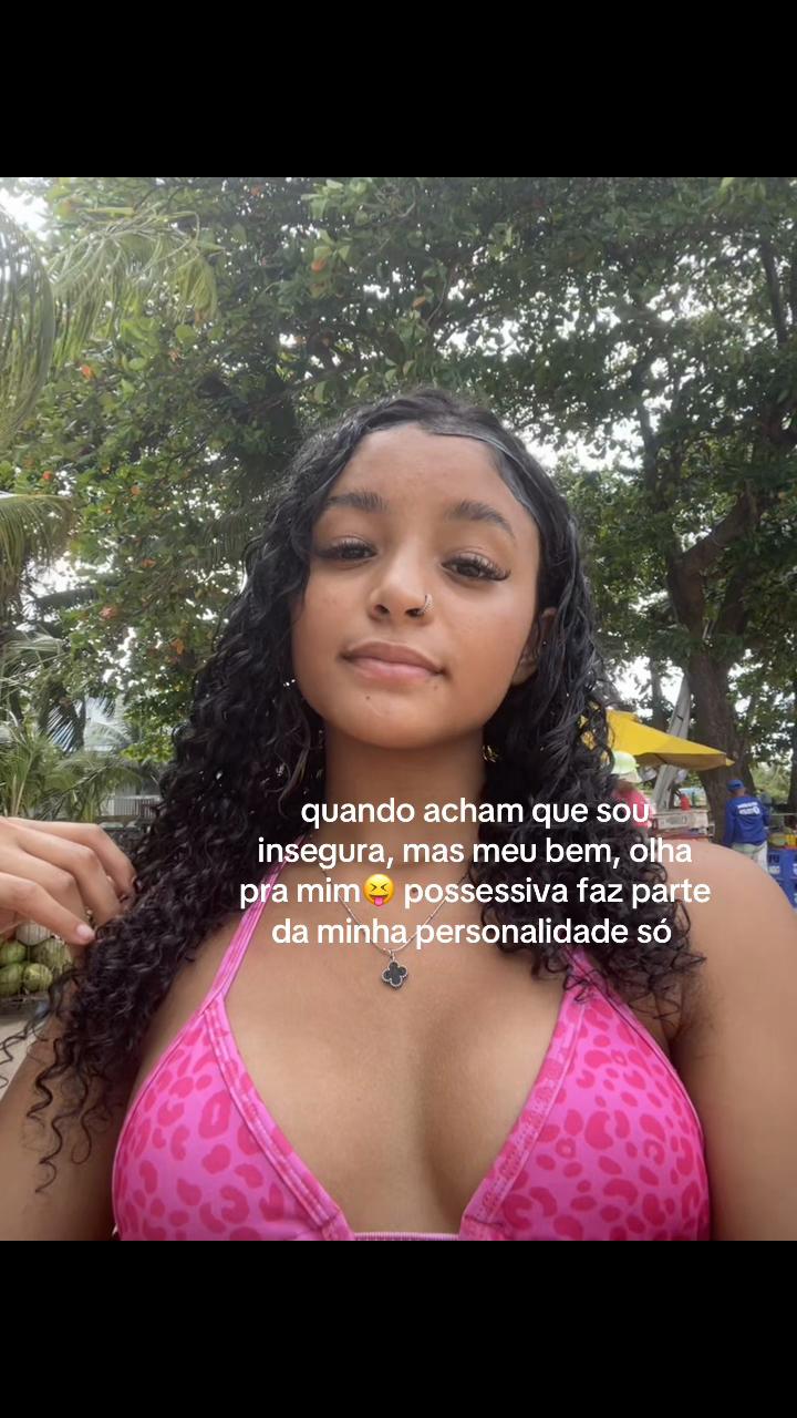 @Lívinha🌞
