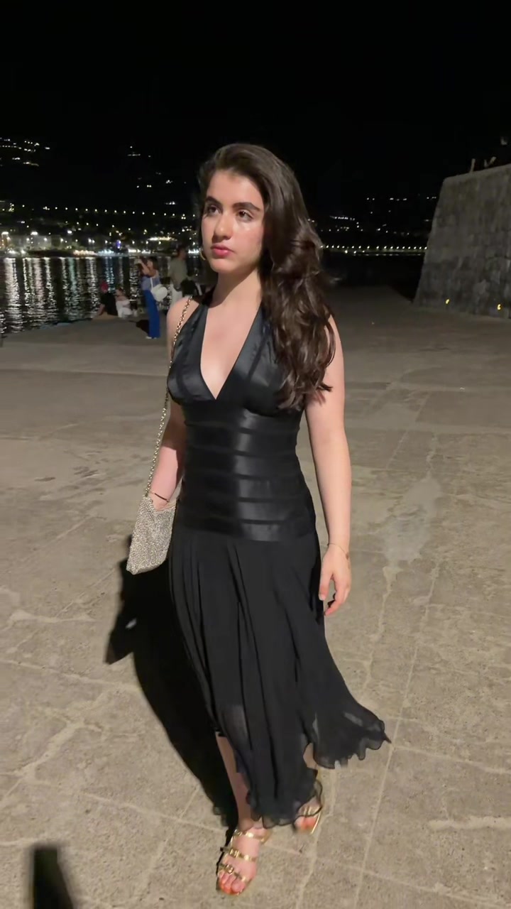 @mostdefinetlynotzena