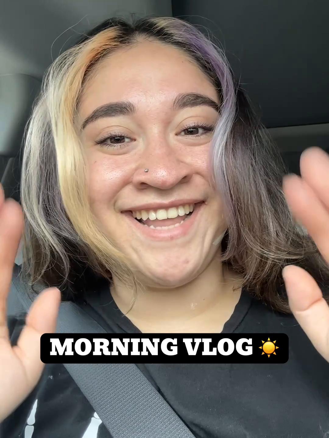 @Delilah&bull;Cosmetology&bull;SAHM