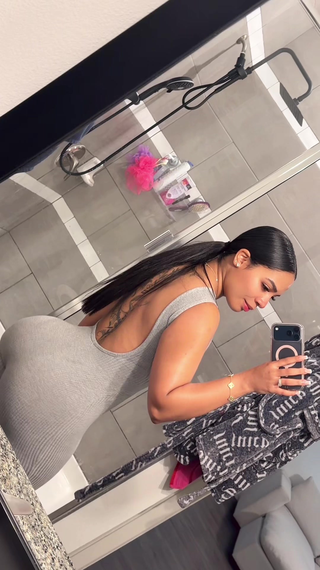 @melary_almonte09