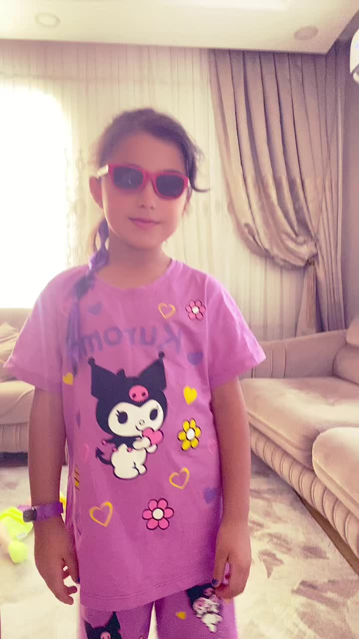 @Feryalergin
