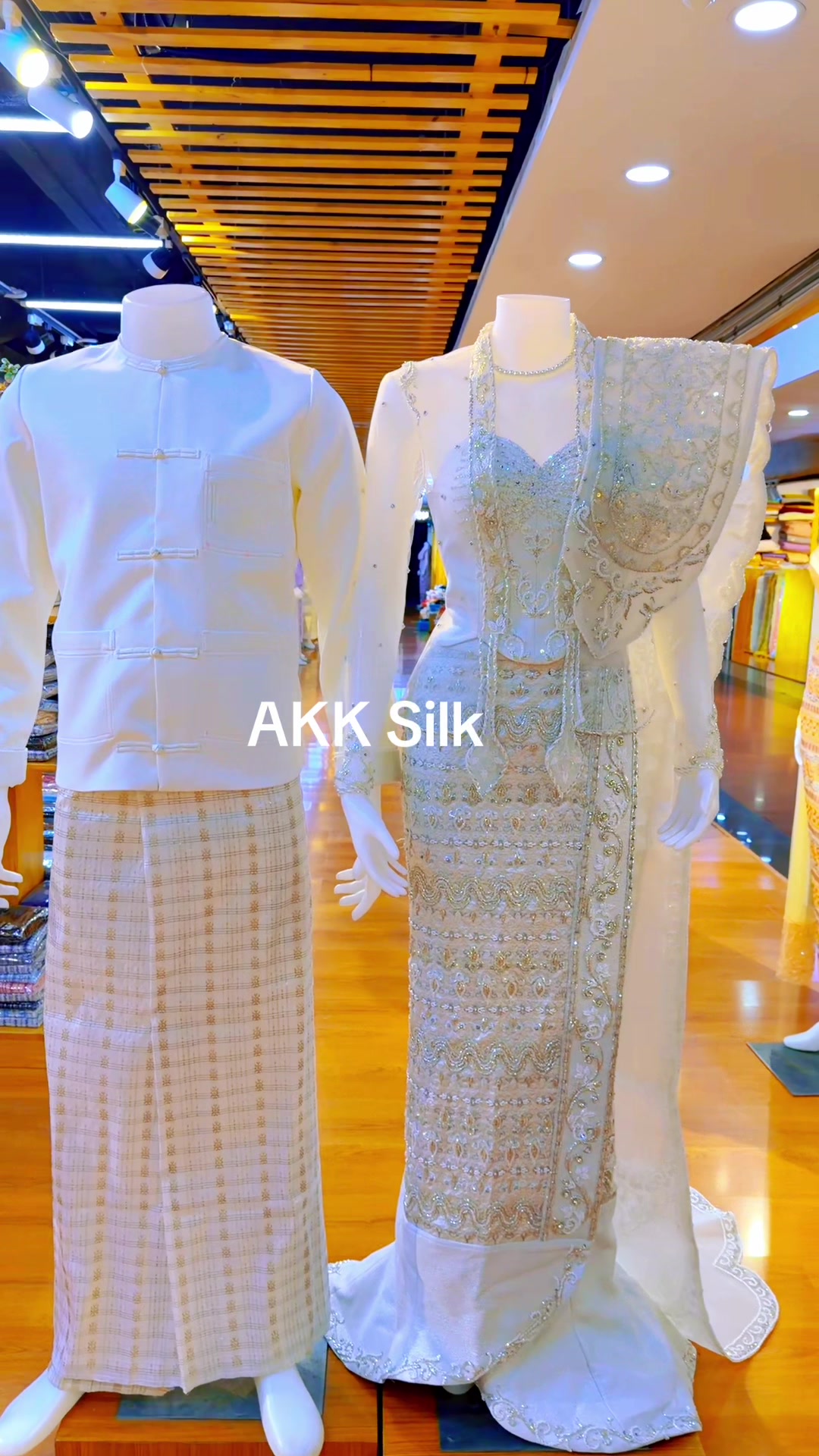 @Akk Silk (official account)