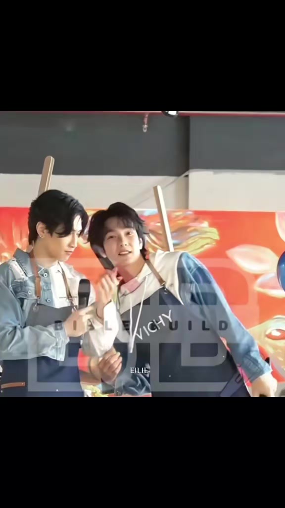 @๐ฌ๐๐ณ๐ฐ๐ฌ๐
