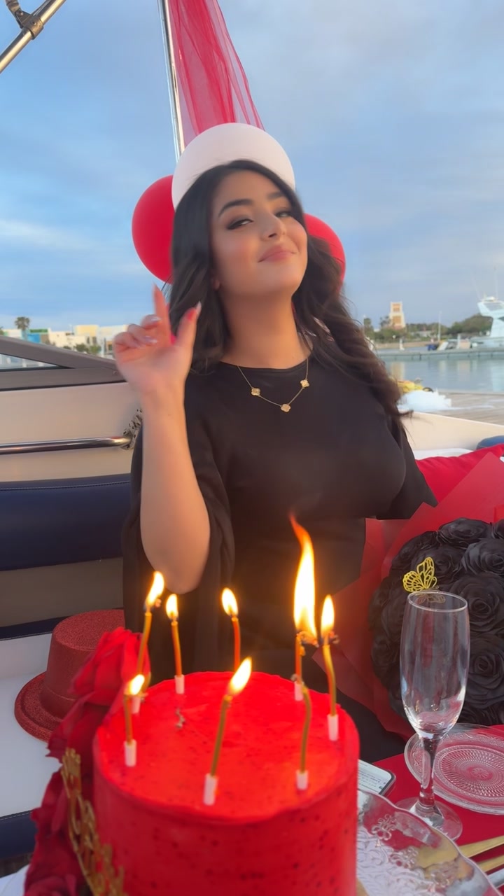 @Hajarita_ess