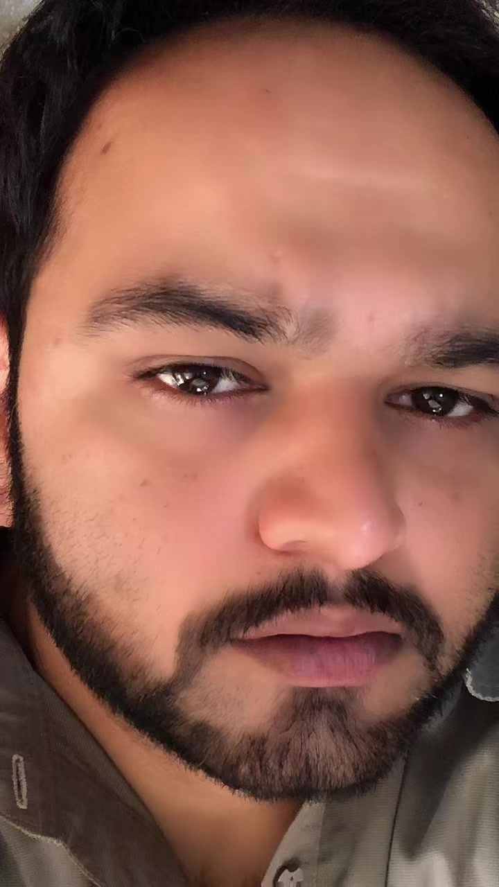 @RAJA👑