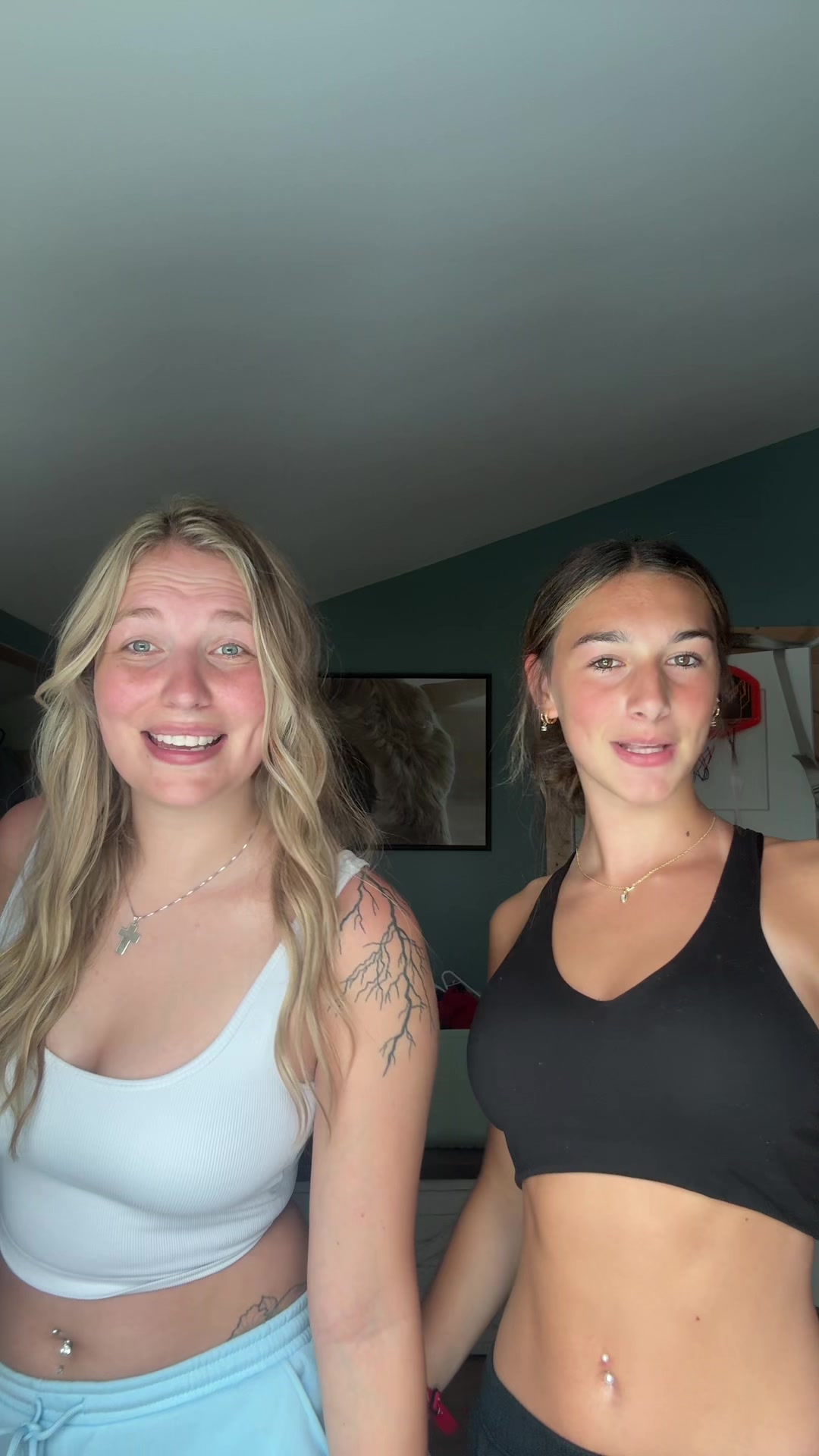 @Teegan🦋