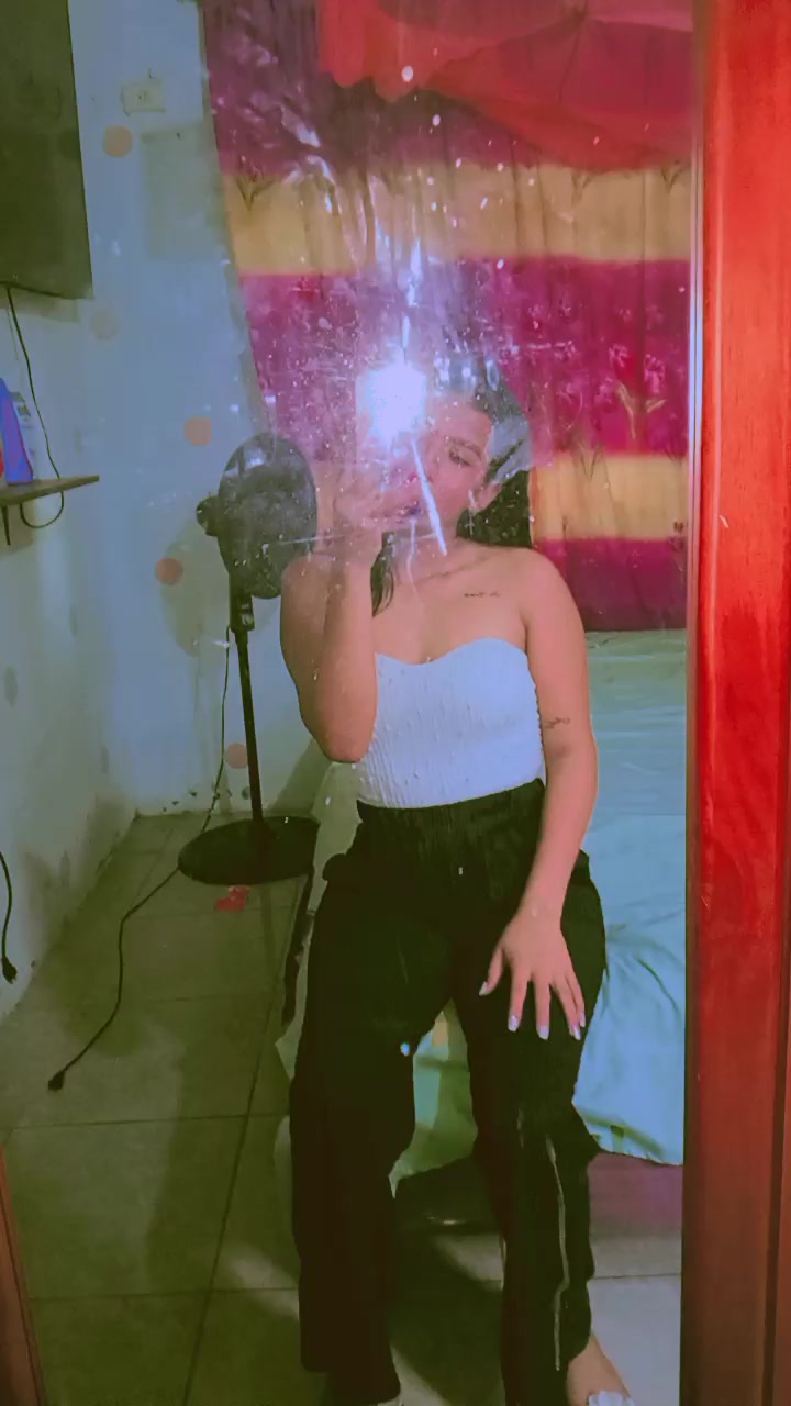 @CAROLINA M.E.G💘