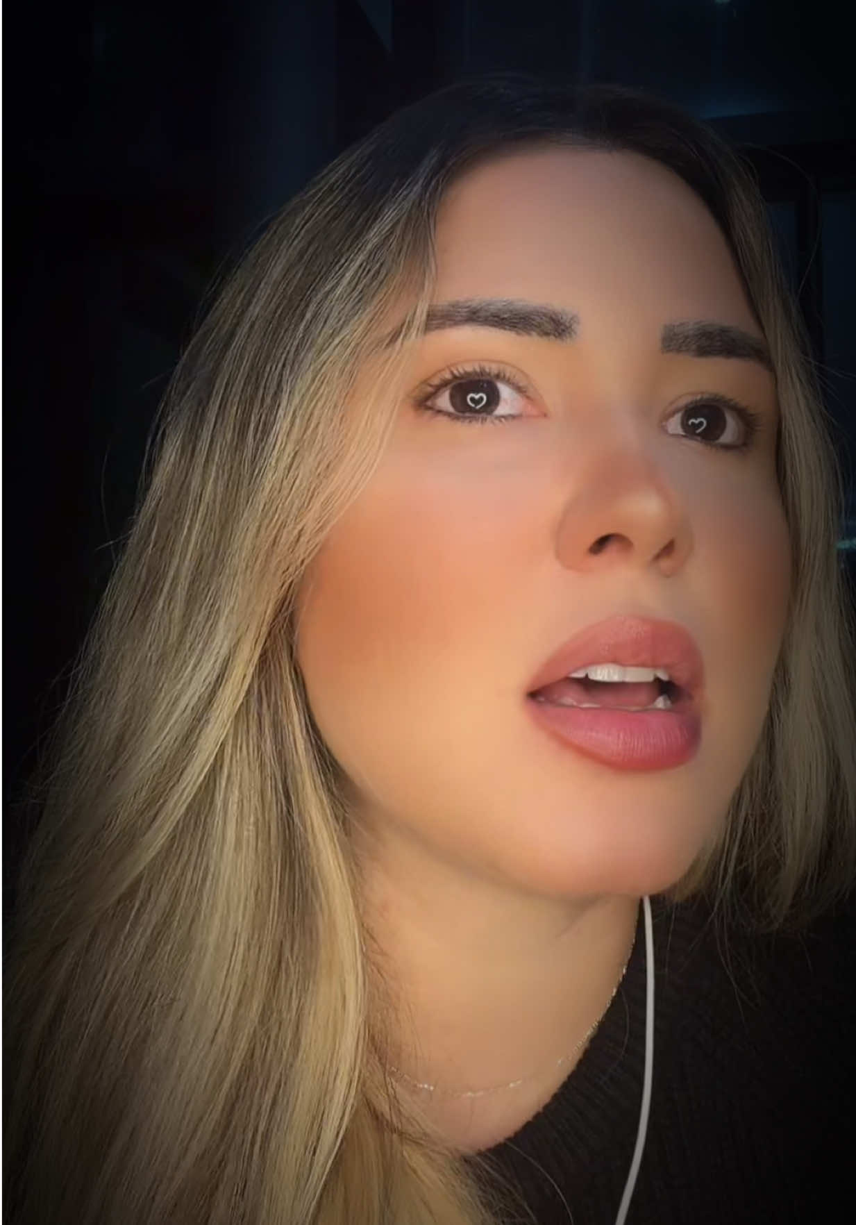@Luna