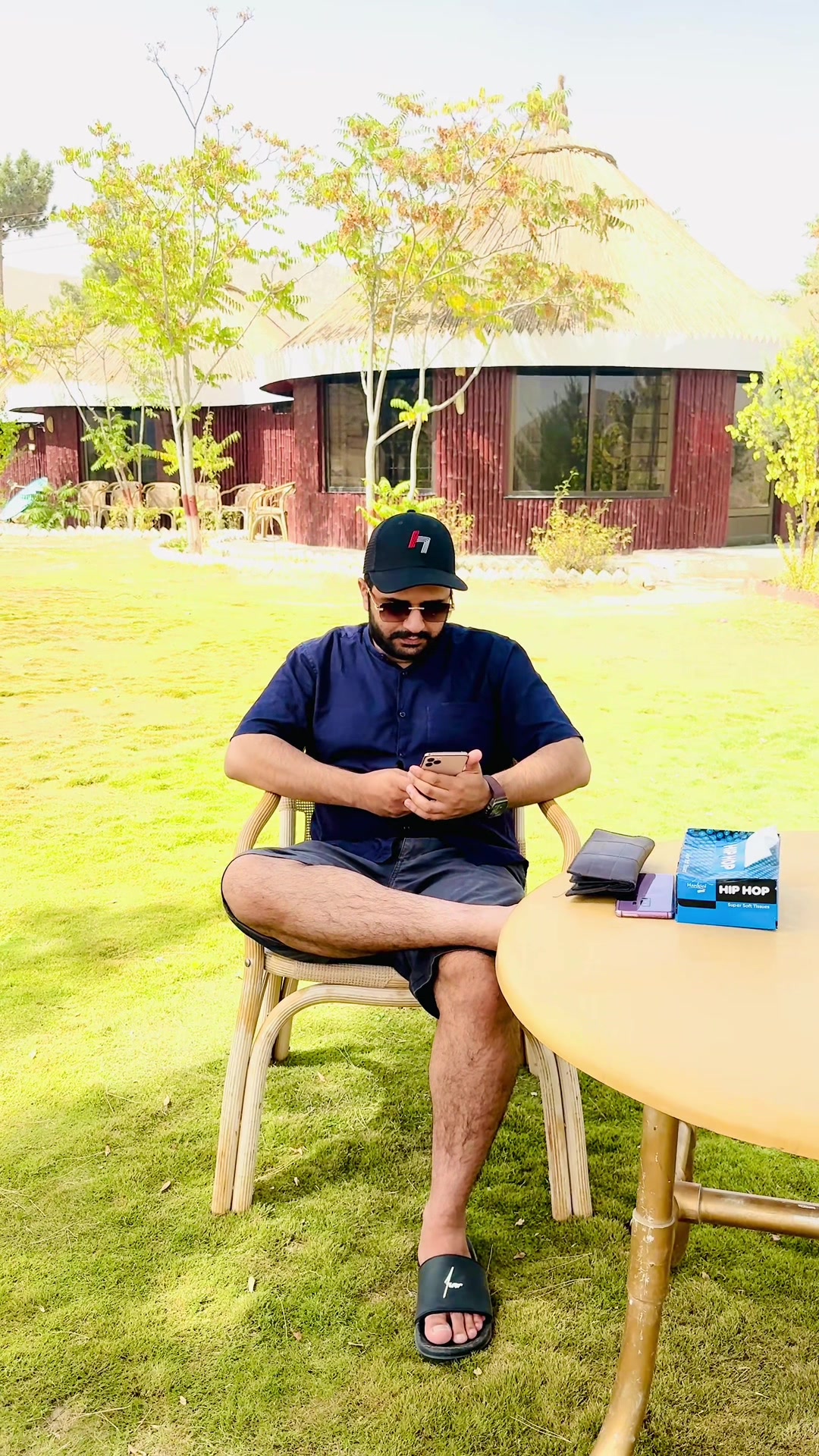@ایمل گولہ 👑