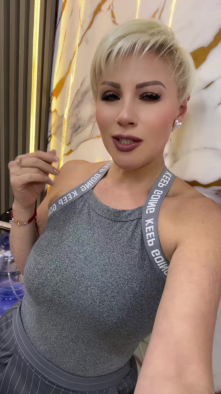 @Mona martinez