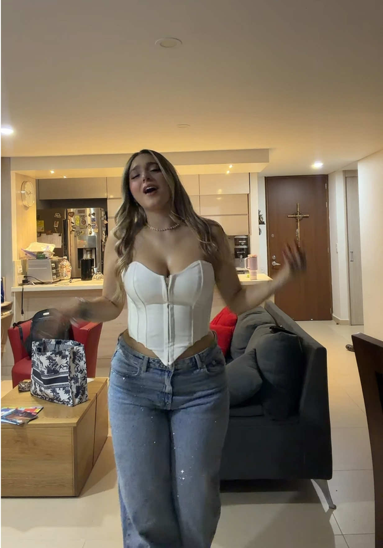 @Isa✨💜
