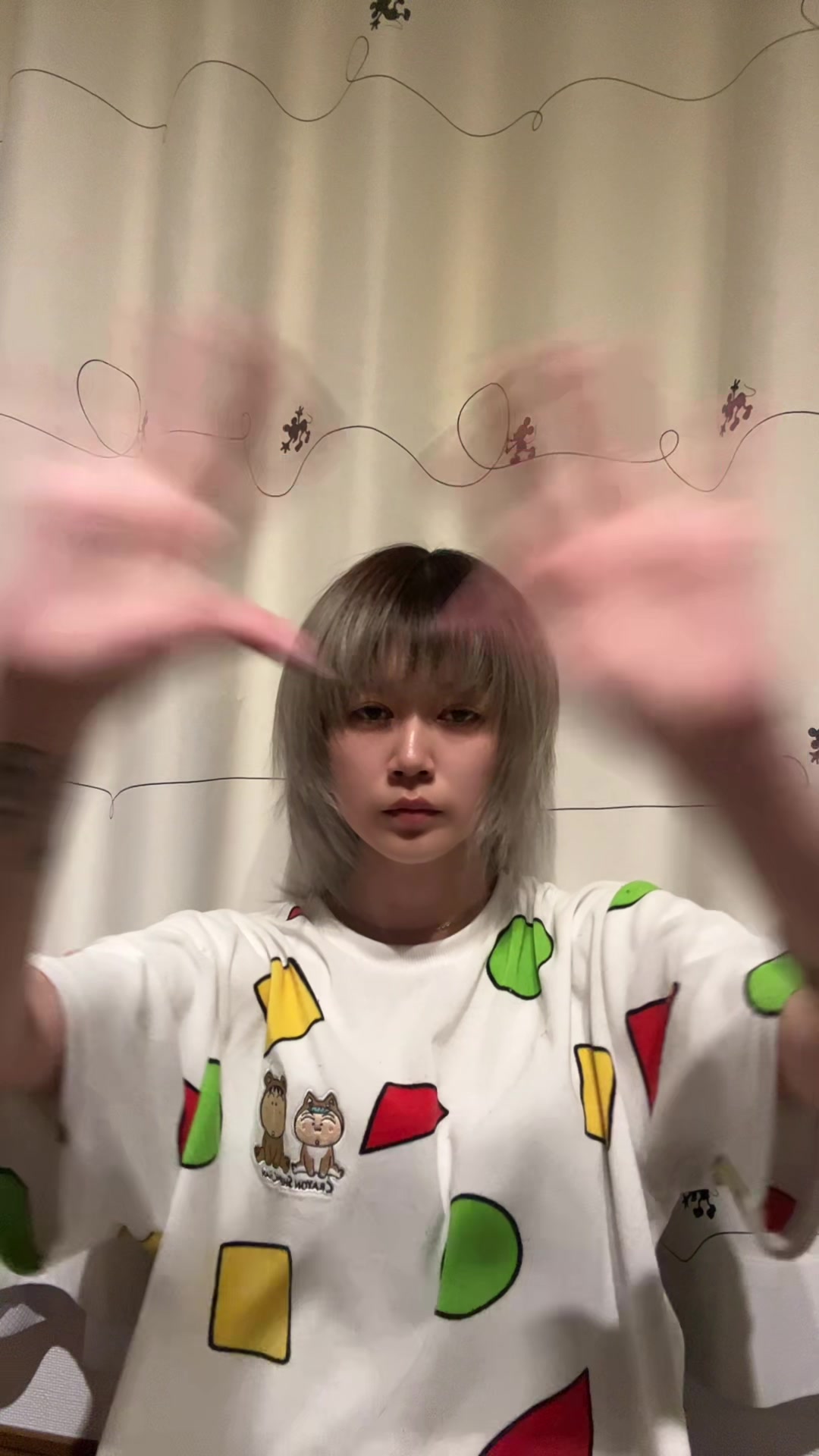 @やみ🦇⚠️(嘘月 睡)
