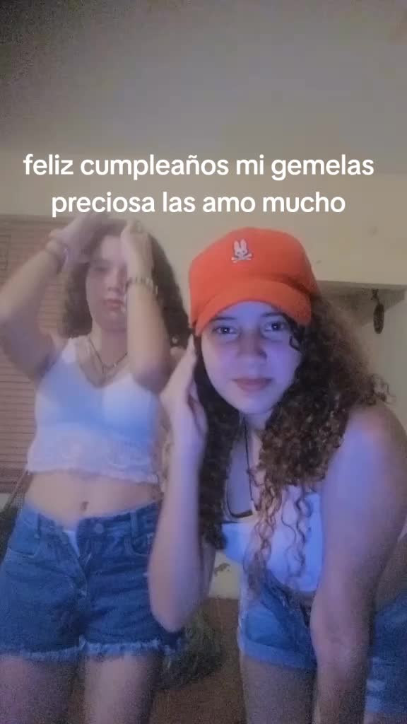 @Paola Leon