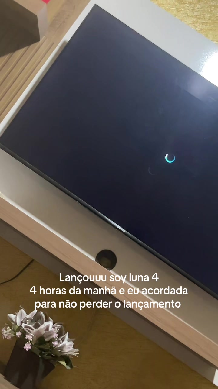 @ajuliaoficial_
