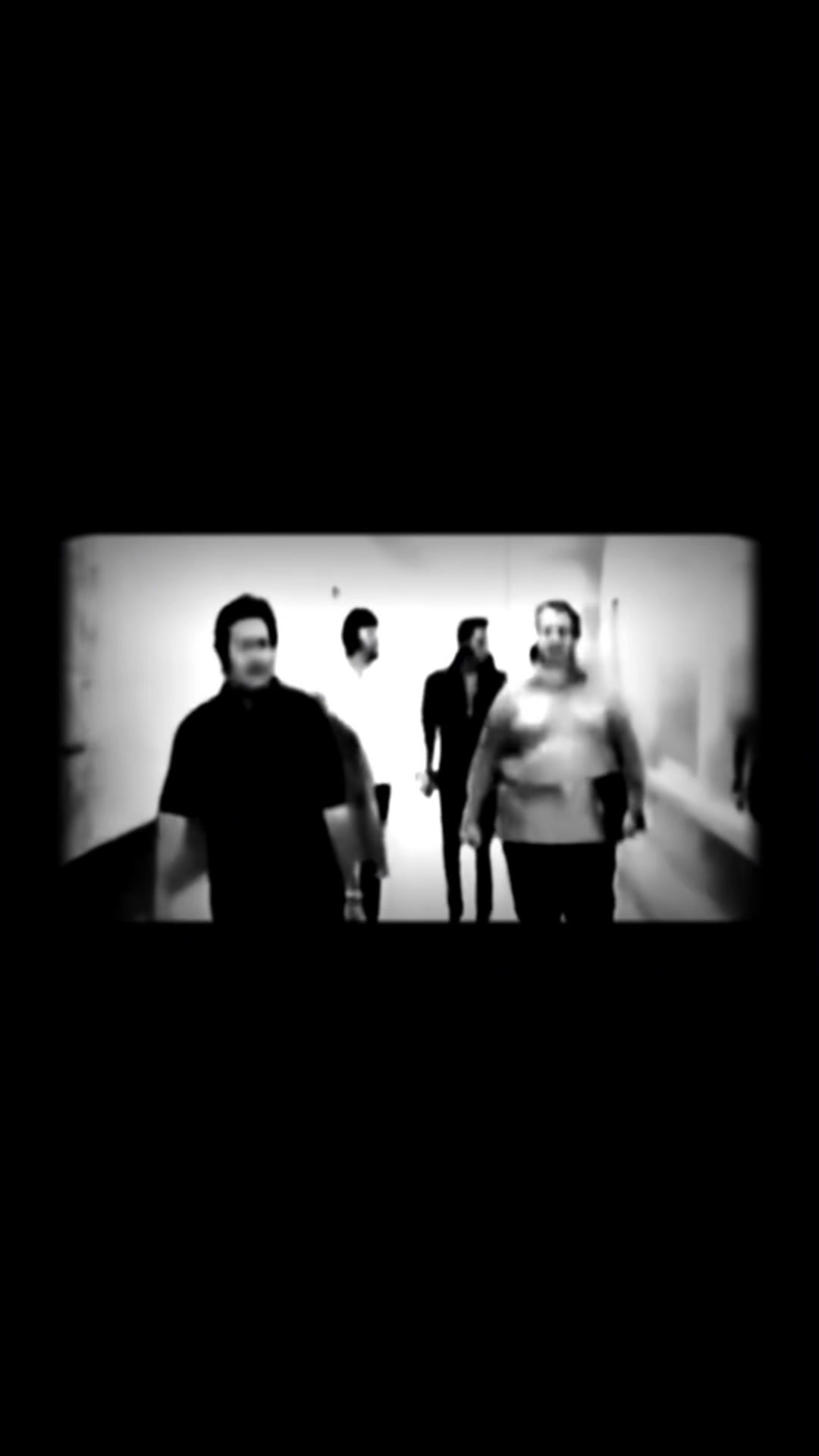 @𝔈𝔩𝔳𝔦𝔰 𝔭𝔯𝔢𝔰𝔩𝔢𝔶