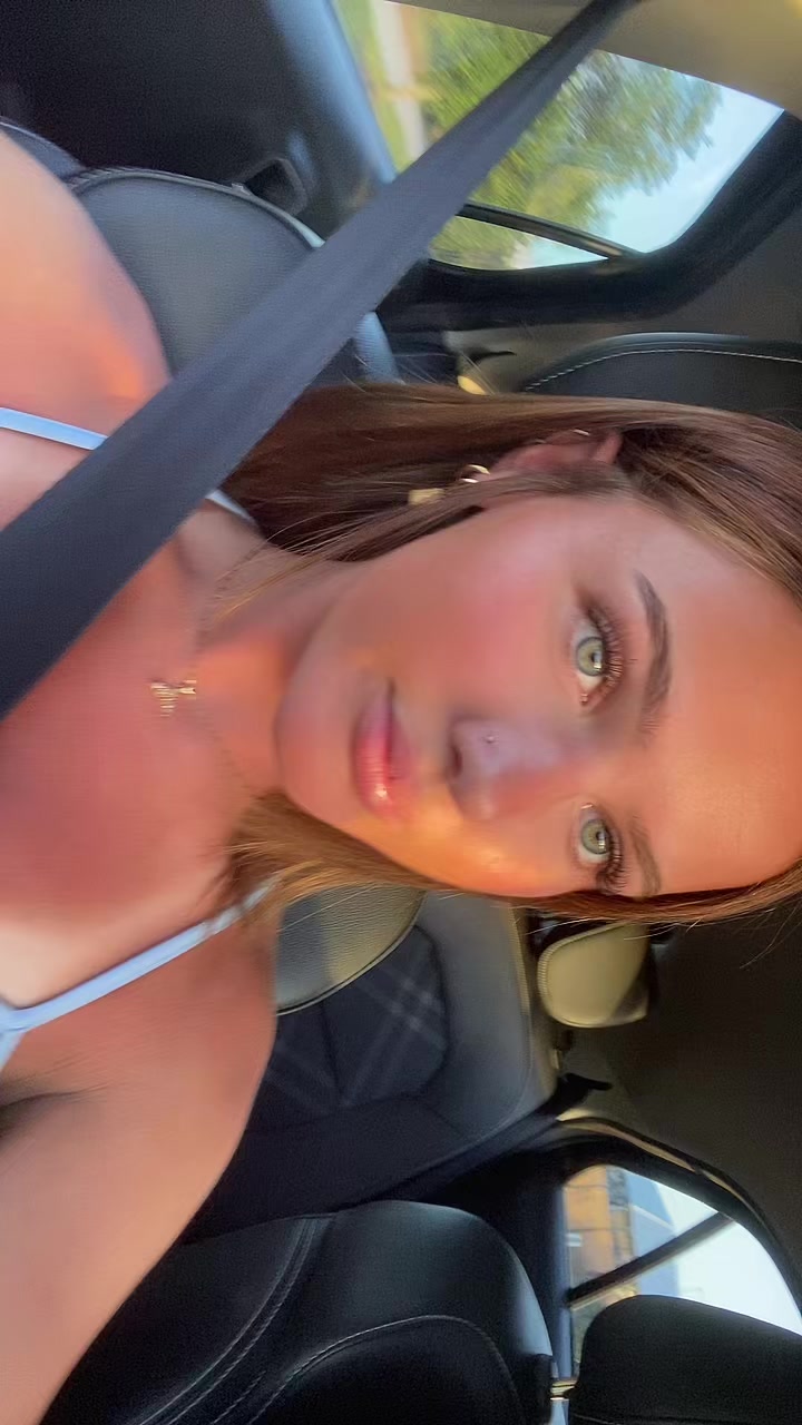 @avadaniels