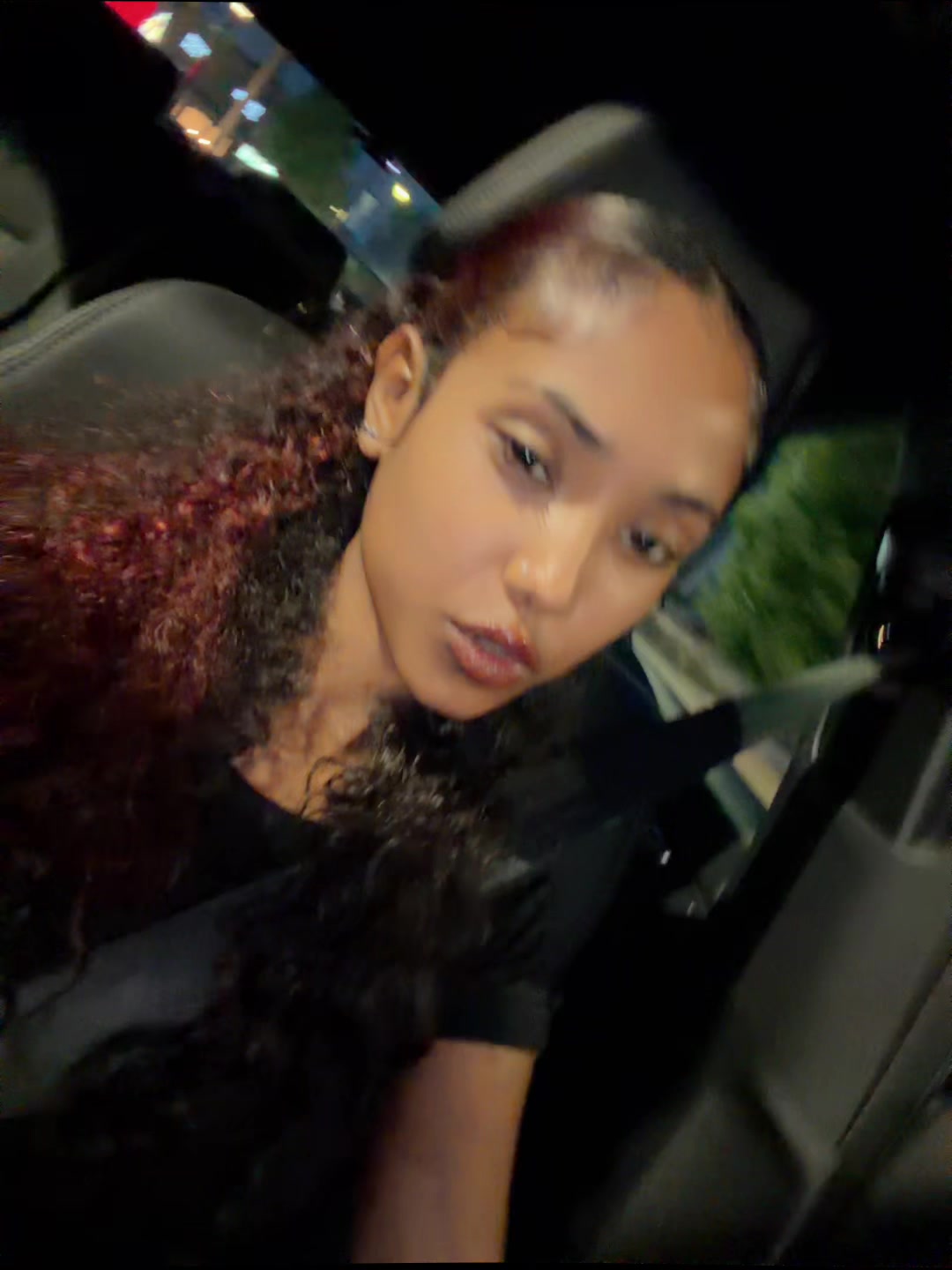 @🧛♀️