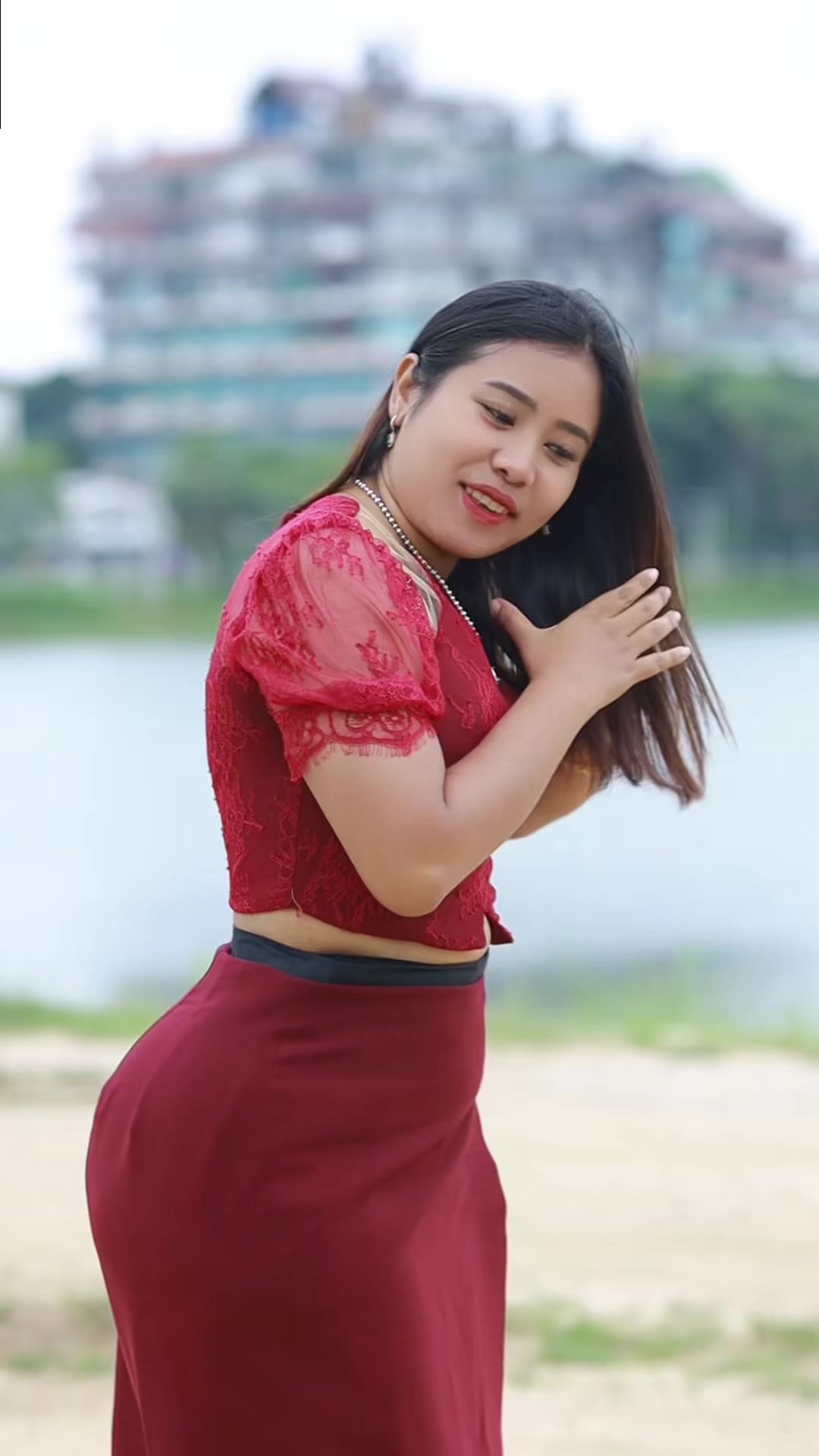 @Pwint💫ရွှေဖူးသစ်အဆောင်