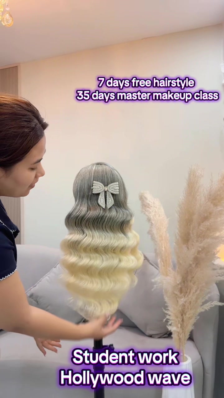 @Makeupbyniru beauty studio