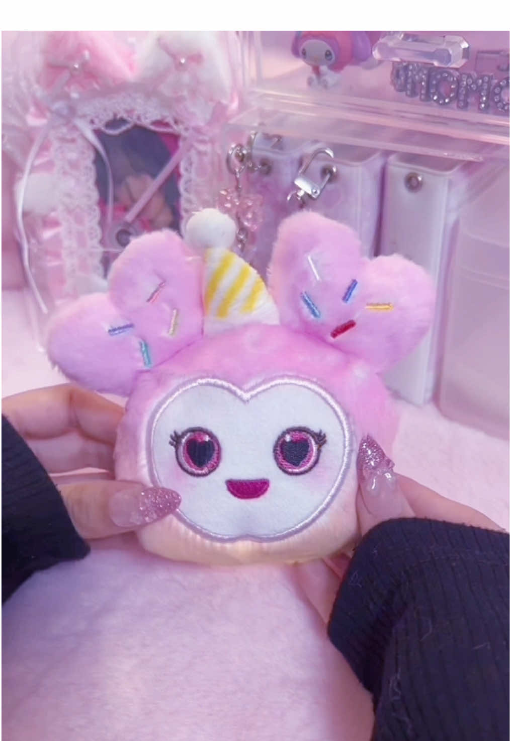 @Lia⟡.·